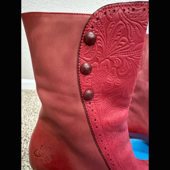 NIB John Fluevog Babylon Collection Wonder Ankle Boots Red Leather Victorian 8.5 - Picture 5 of 12